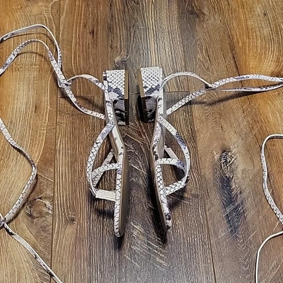 Steve Madden shoes - Picture 4 of 7